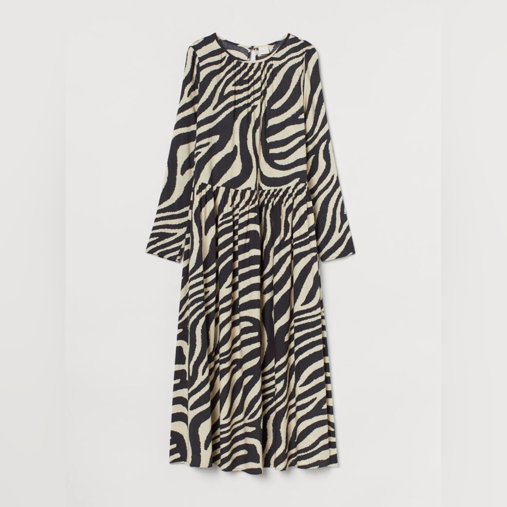 H&M calf length animal print smock dress 🦓 long sleeve 💫 black & cream 🦓